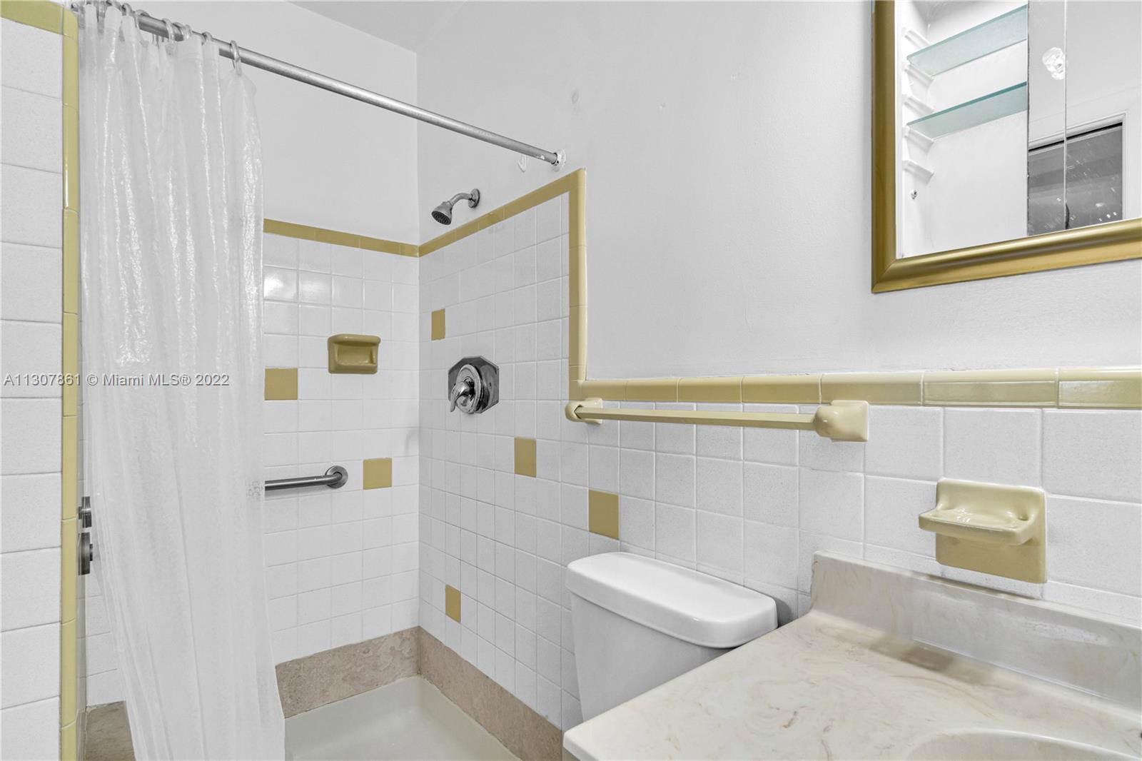 BIRD ROAD TERRACE - Residential