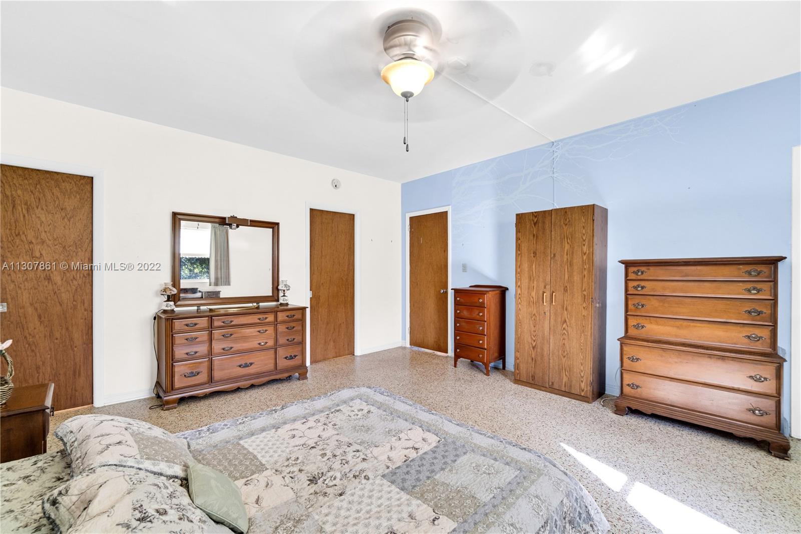 BIRD ROAD TERRACE - Residential