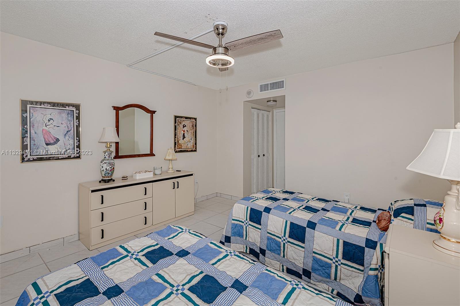 Photo 9 of 20 of 1833 S Ocean Dr 201 condo