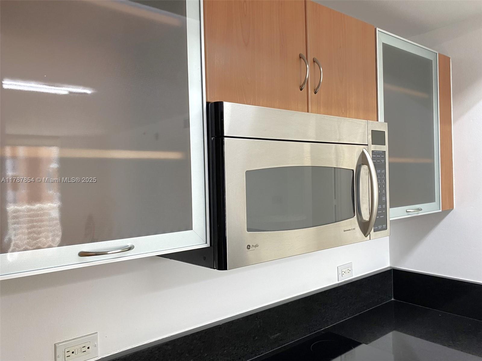 VENTURE AT AVENTURA EAST - Residential