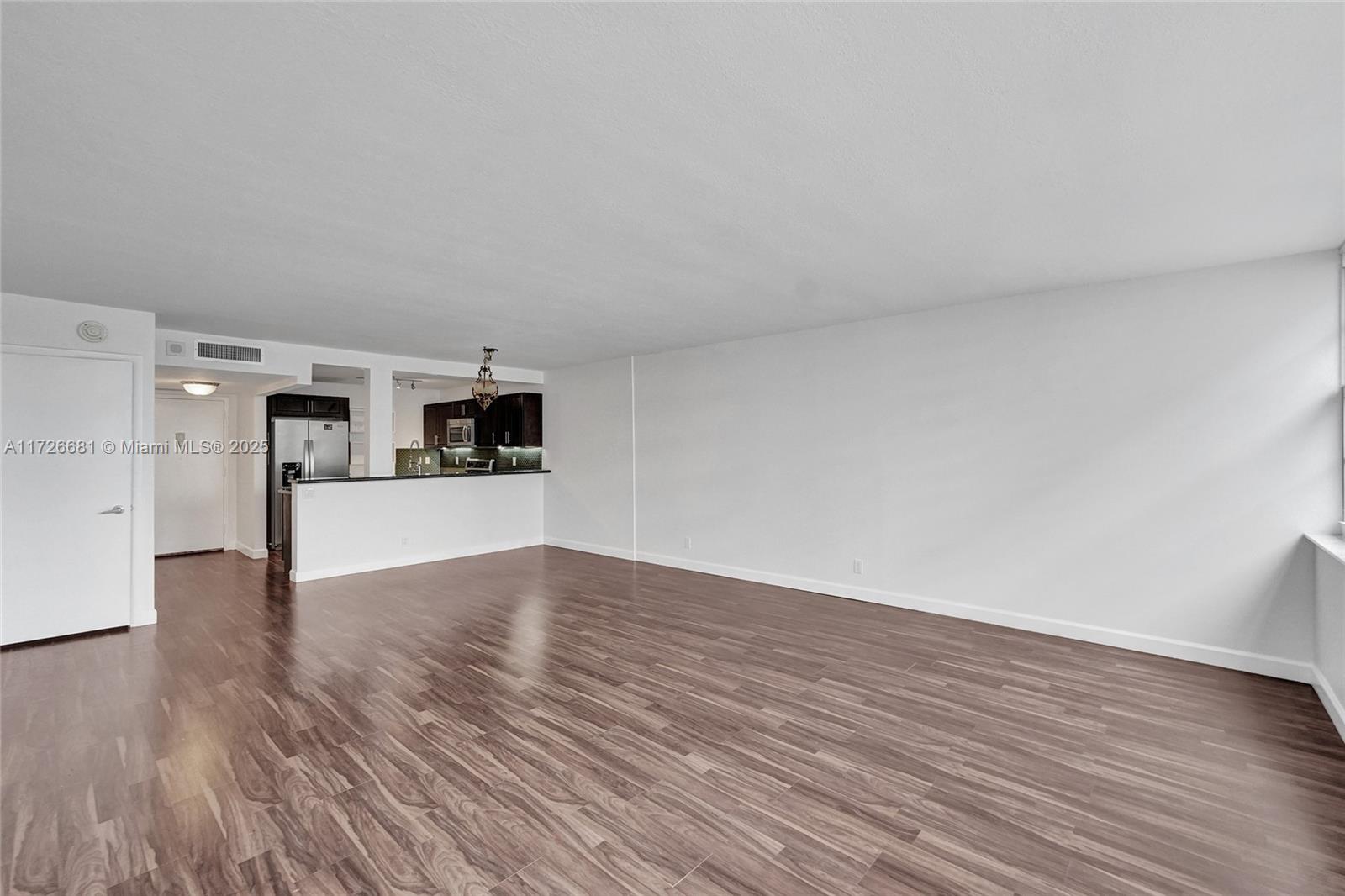 EAST POINT TOWERS CONDO - Residential