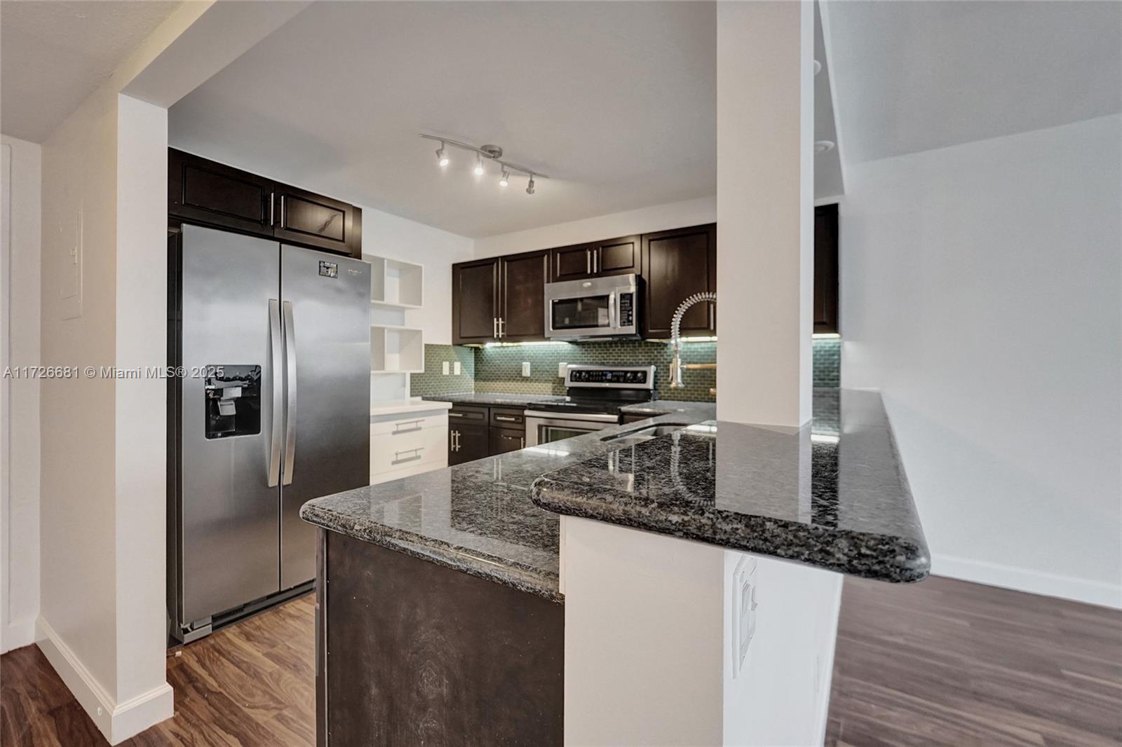 EAST POINT TOWERS CONDO - Residential