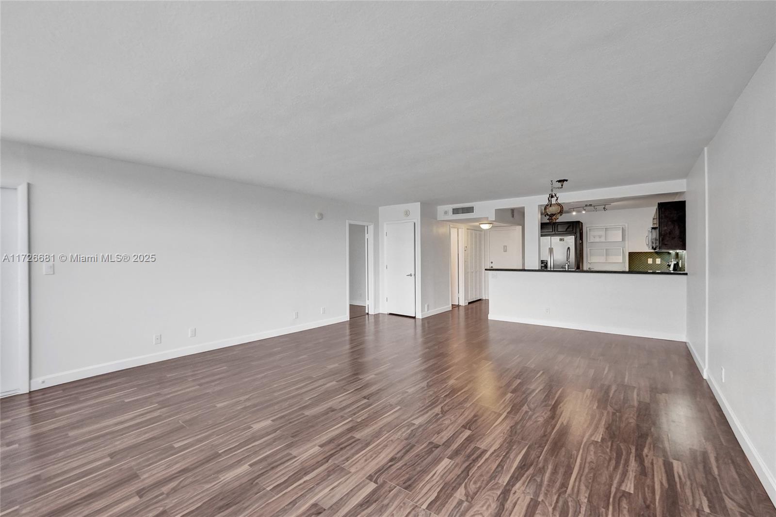 EAST POINT TOWERS CONDO - Residential