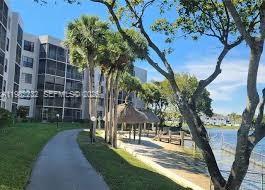 COLONY POINT 3 CONDO - Residential