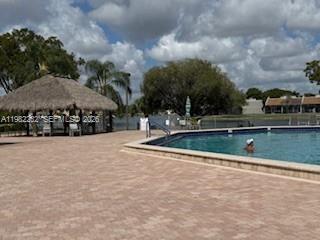 COLONY POINT 3 CONDO - Residential