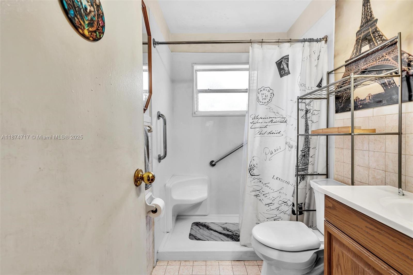 LAUDERDALE - Residential Income