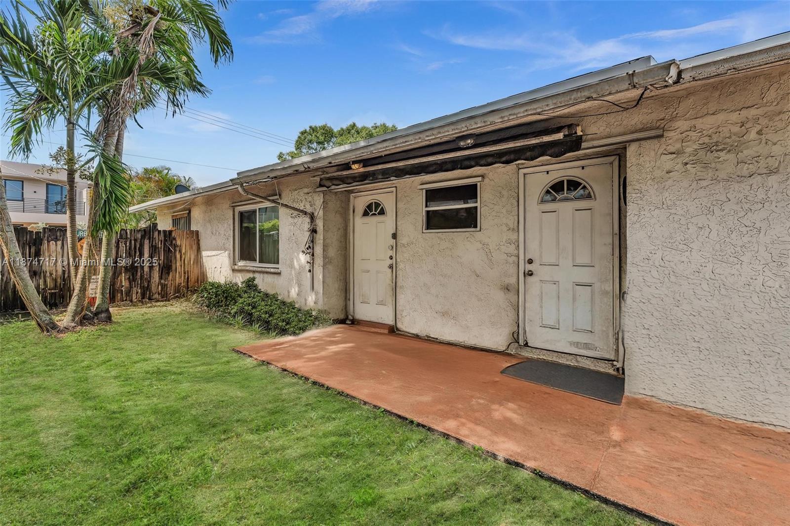 LAUDERDALE - Residential Income