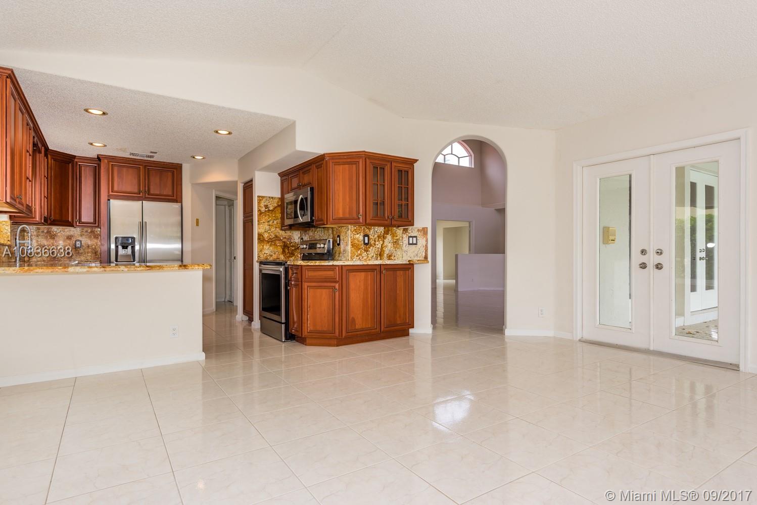 SUNSET SPRINGS - Residential