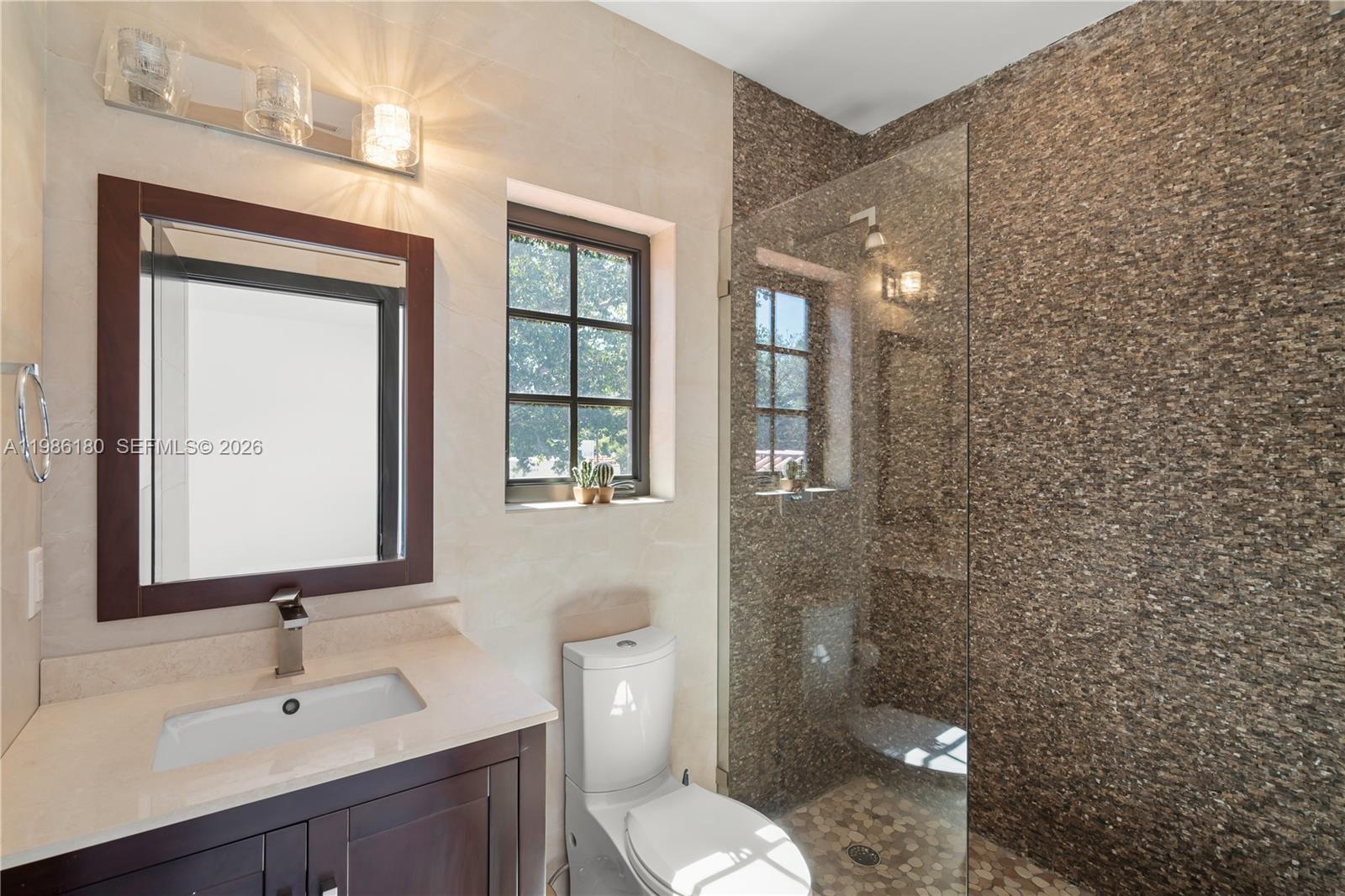 CORAL GABLES SEC B - Residential Lease