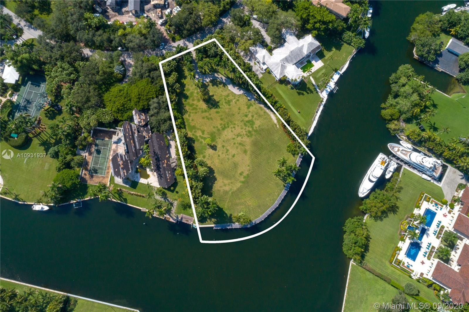 GABLES ESTATES NO 2 - Land