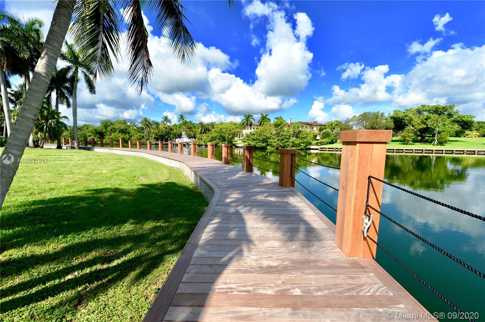 GABLES ESTATES NO 2 - Land