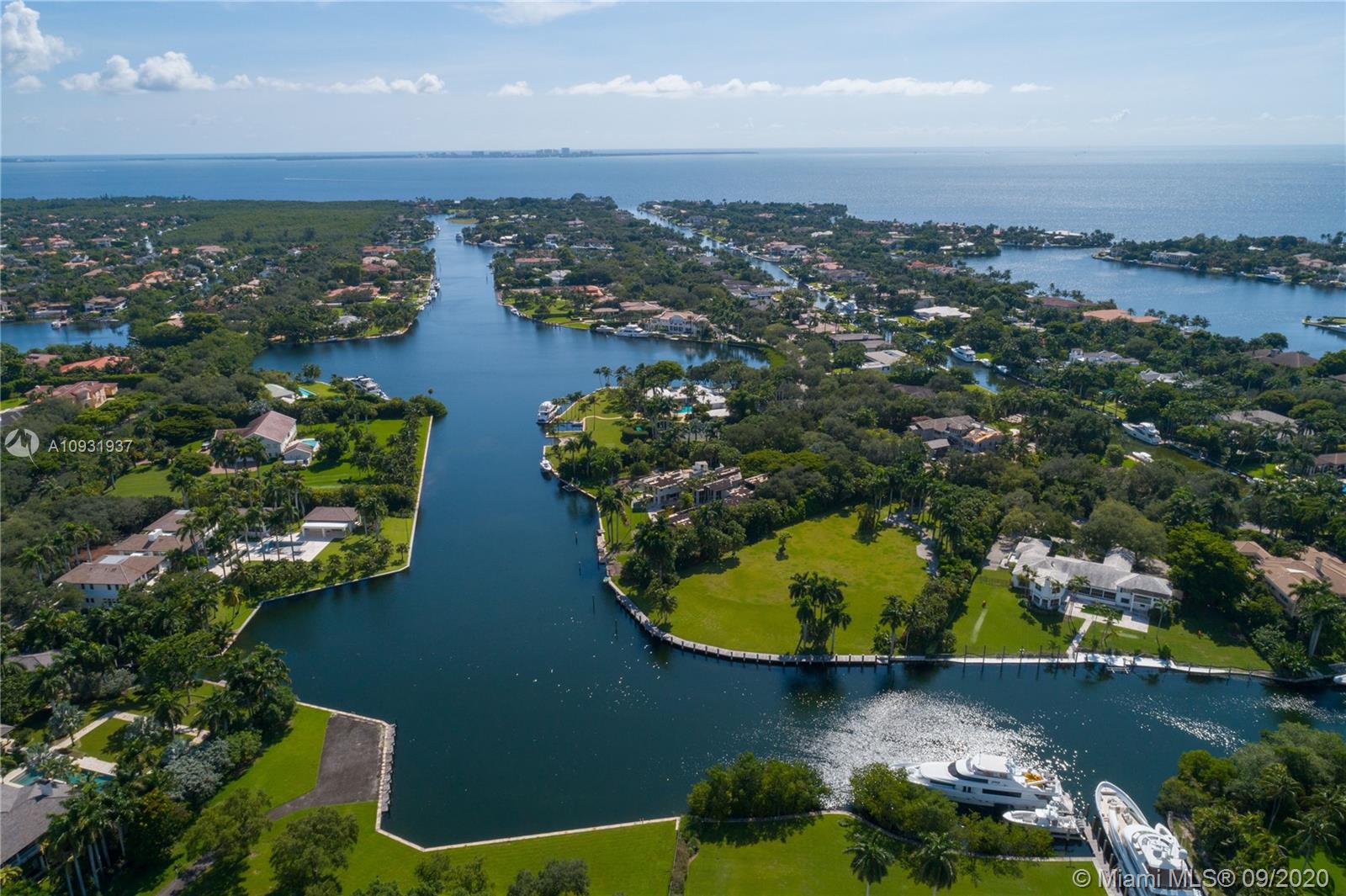 GABLES ESTATES NO 2 - Land