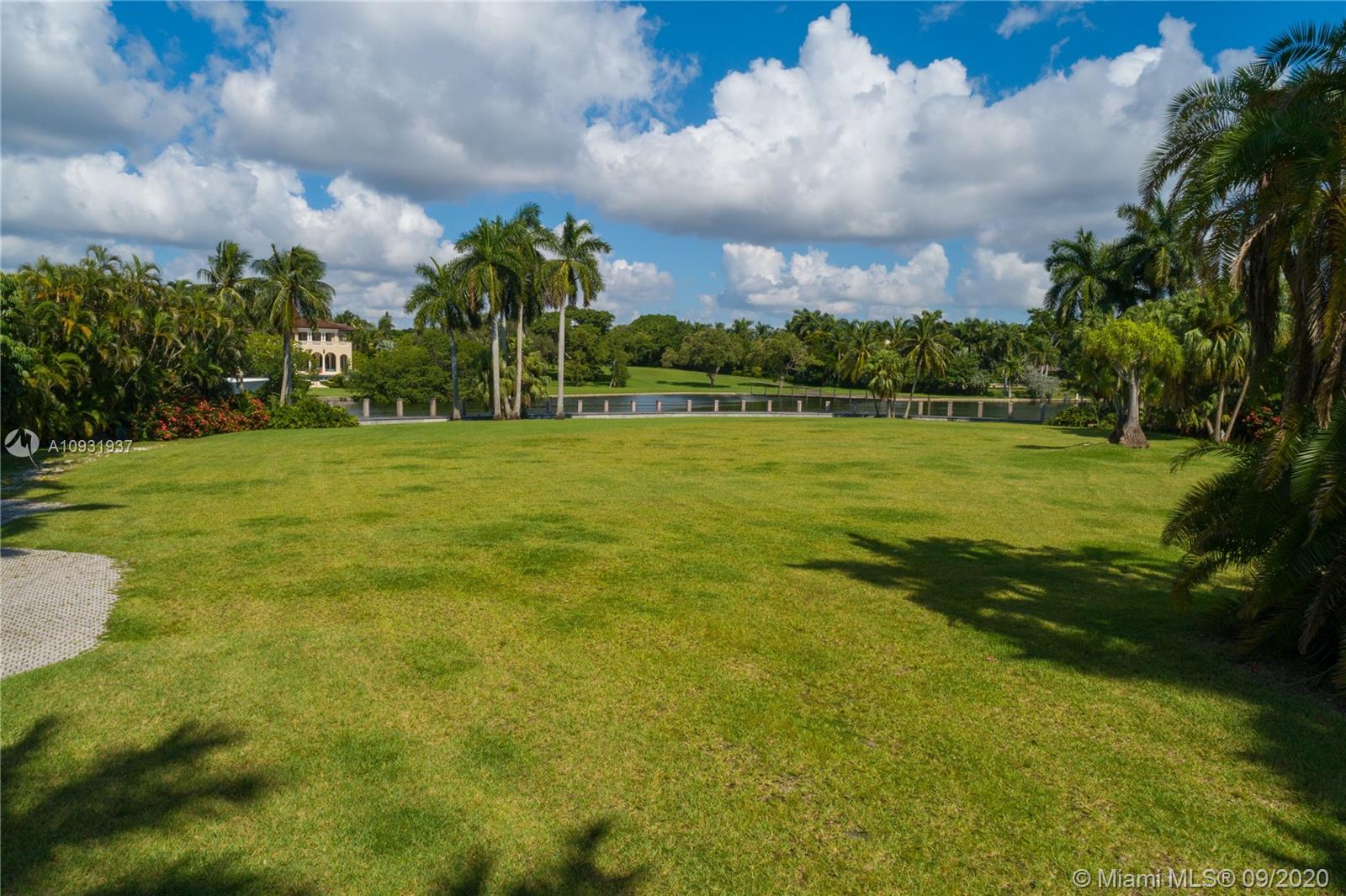 GABLES ESTATES NO 2 - Land