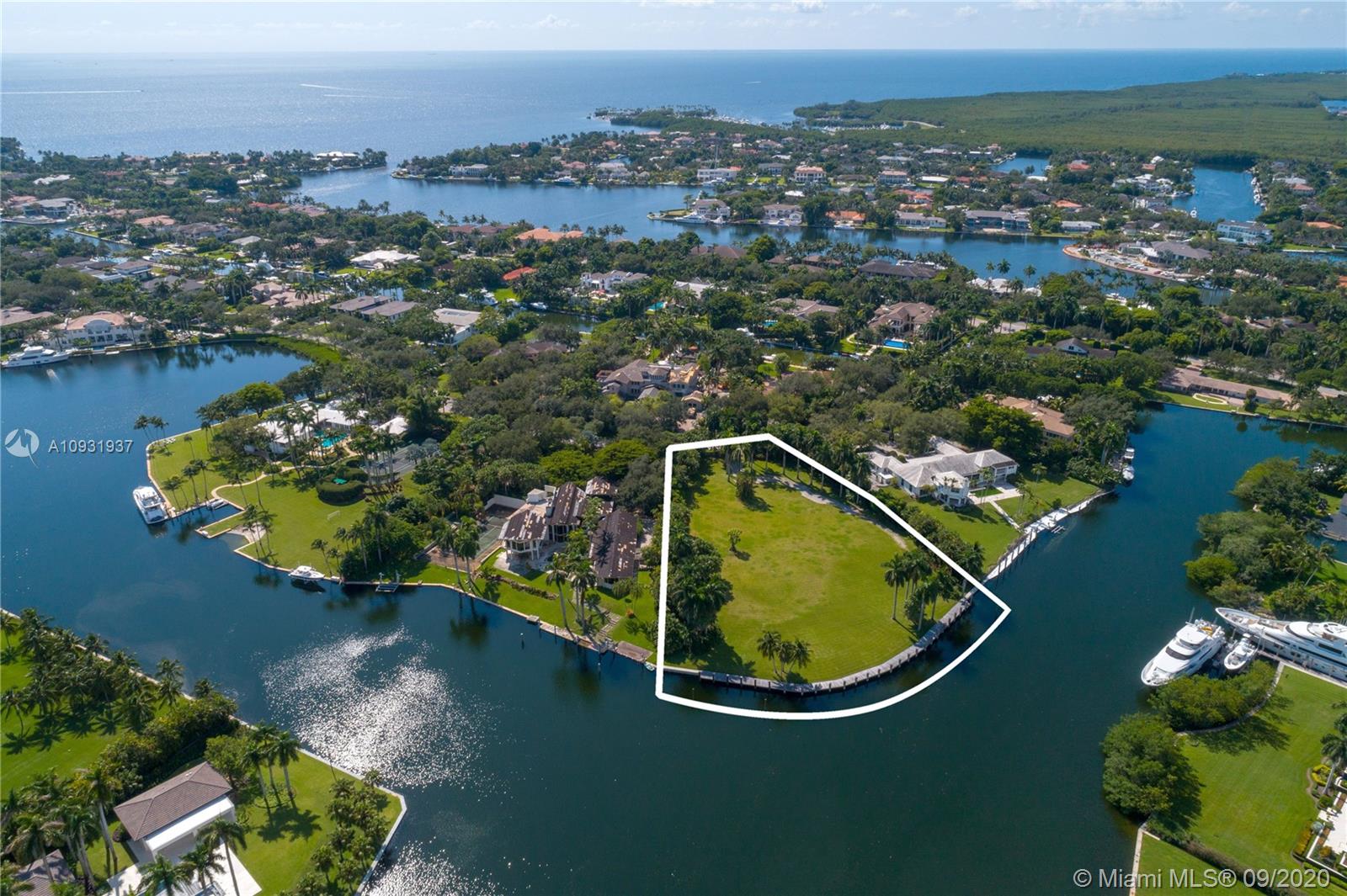 GABLES ESTATES NO 2 - Land