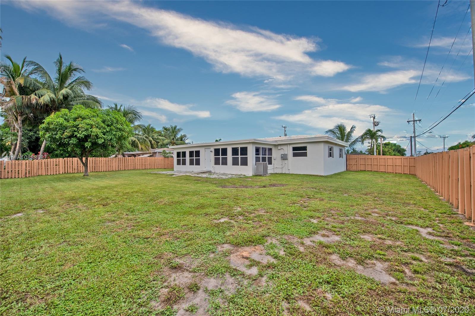 LYONS PARK - Residential