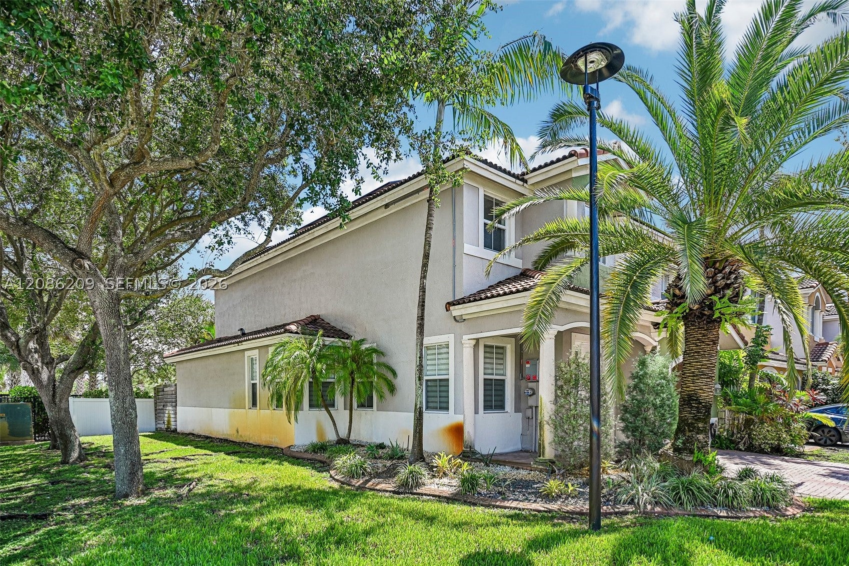 8175 NW 114th Pl