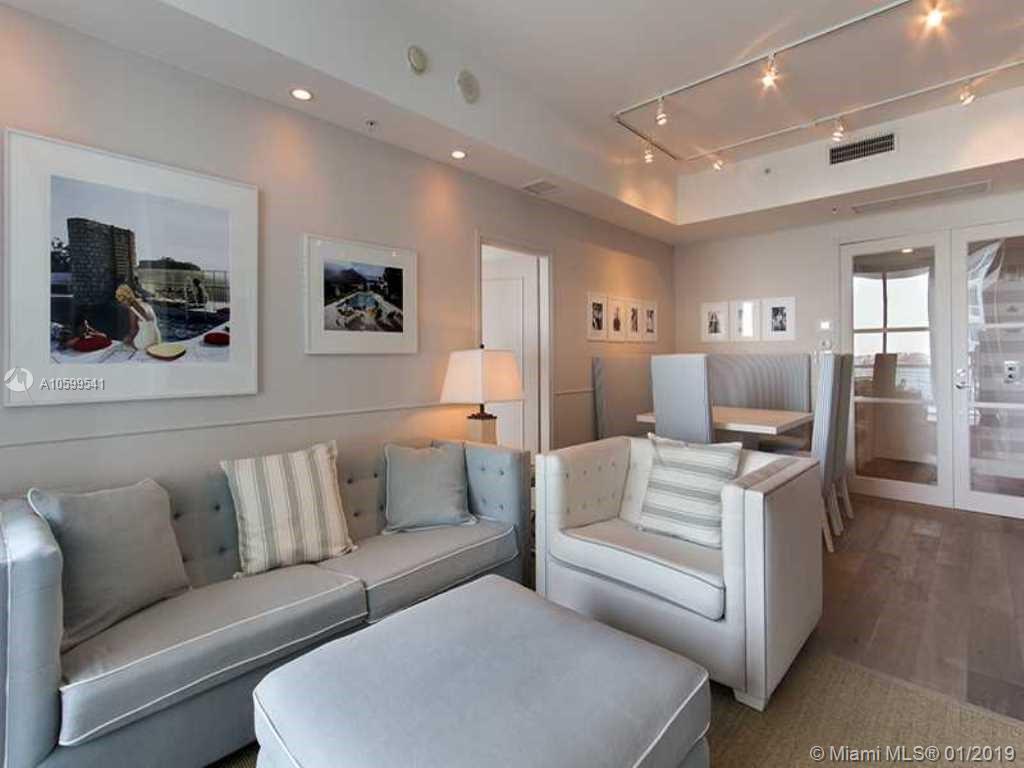 CONTINUUM ON SOUTH BEACH - Residential