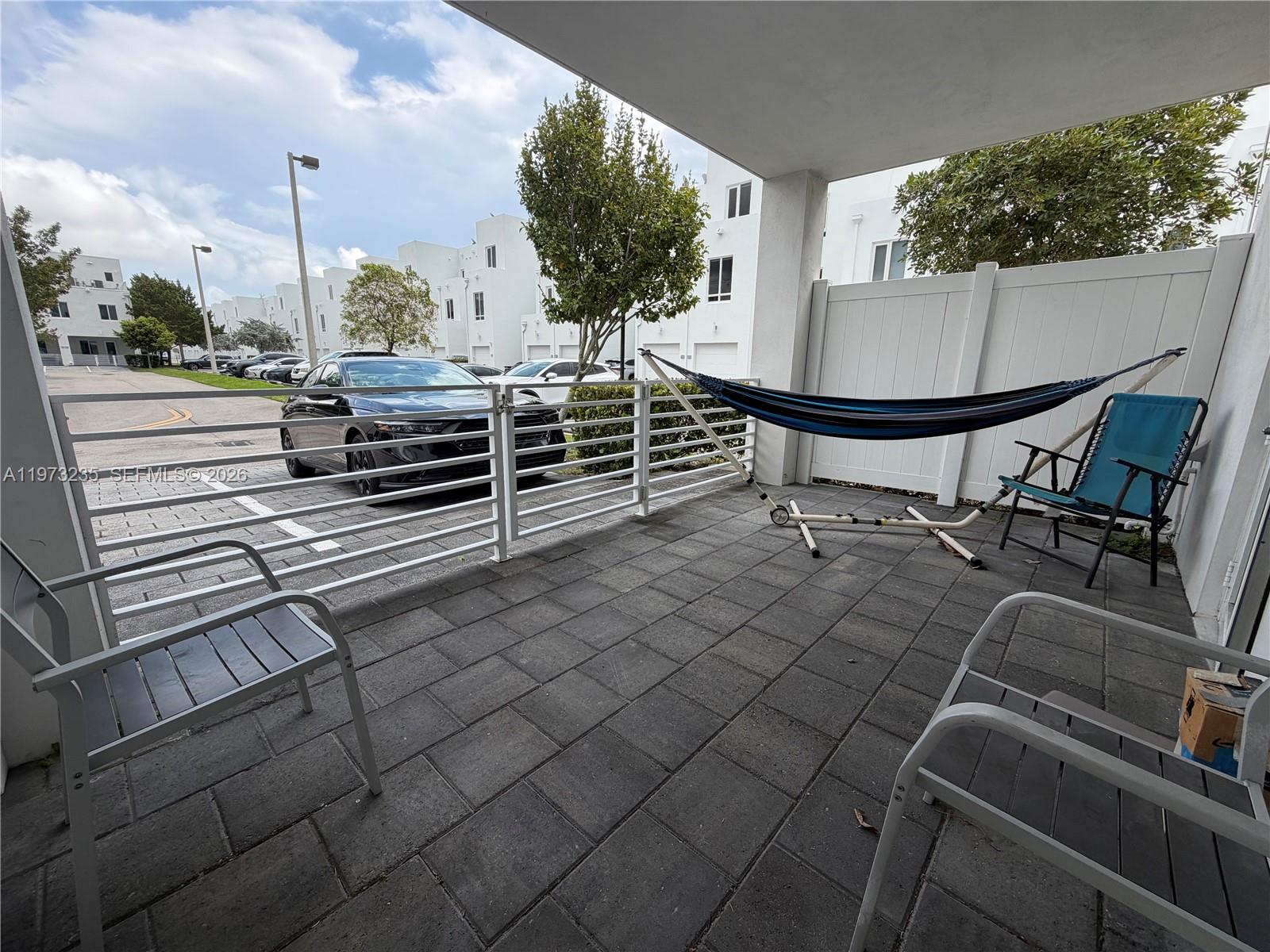 LANDMARK AT DORAL CONDO N - Residential