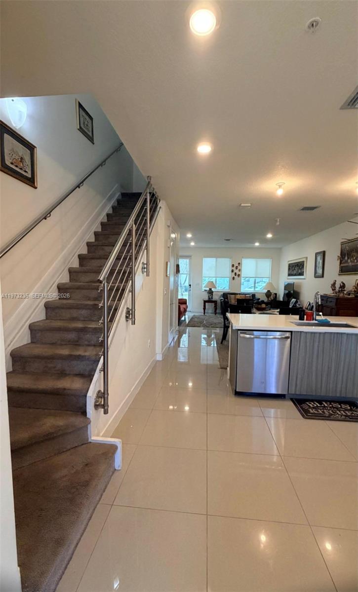 LANDMARK AT DORAL CONDO N - Residential