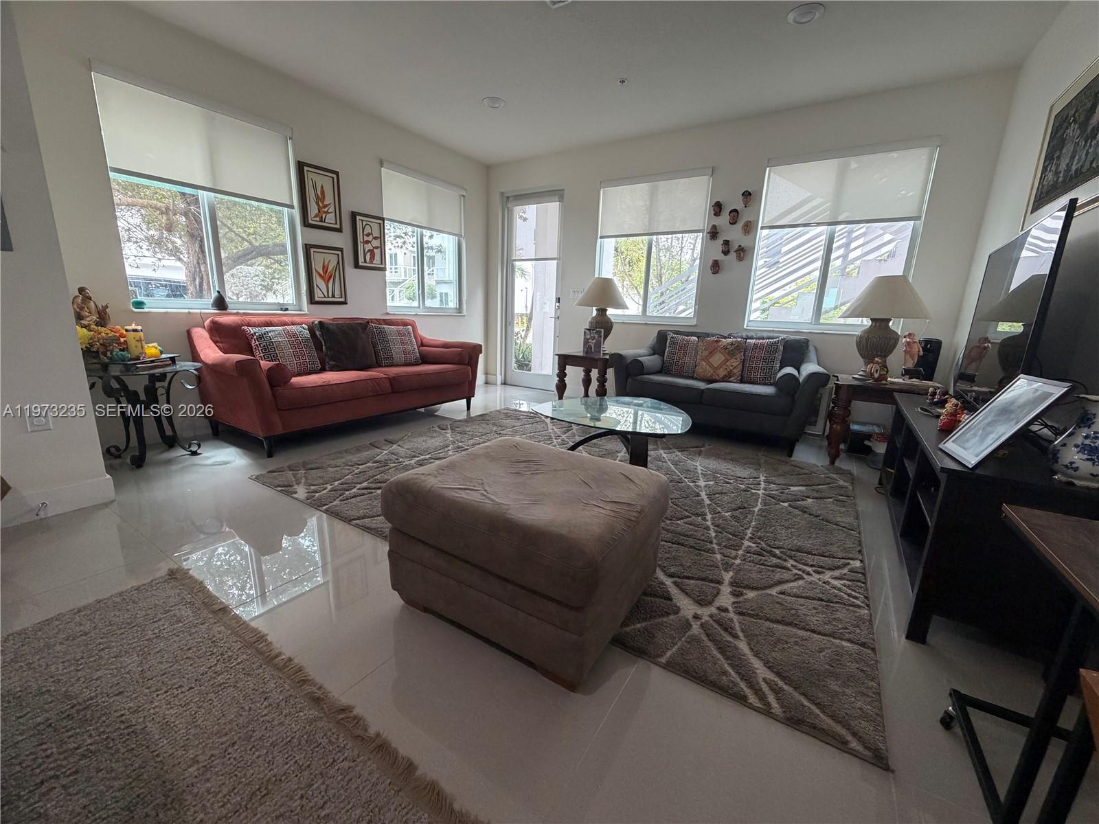 6401 NW 103rd Pl 106