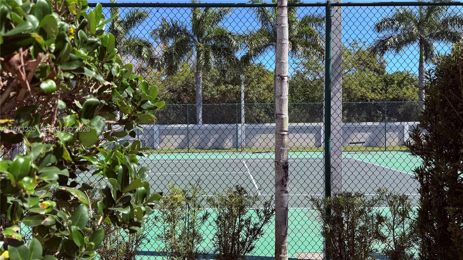 LANDMARK AT DORAL CONDO N - Residential