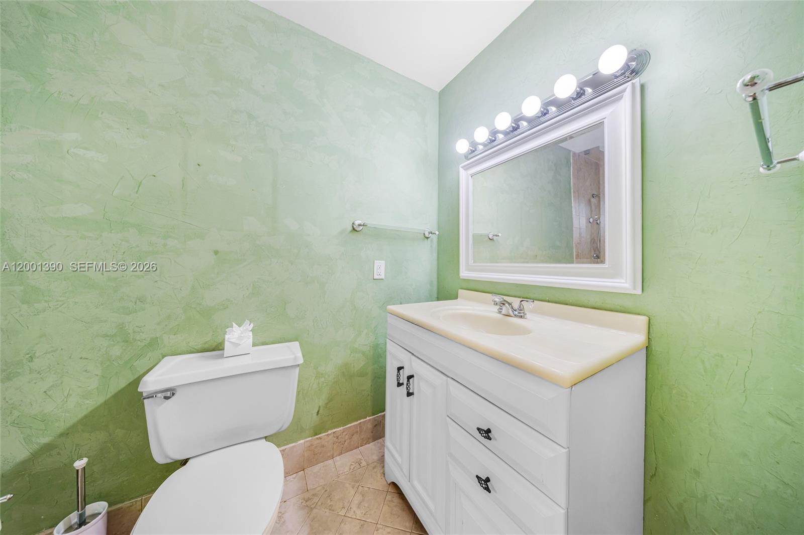 SWEETWATER HILLS - Residential Lease