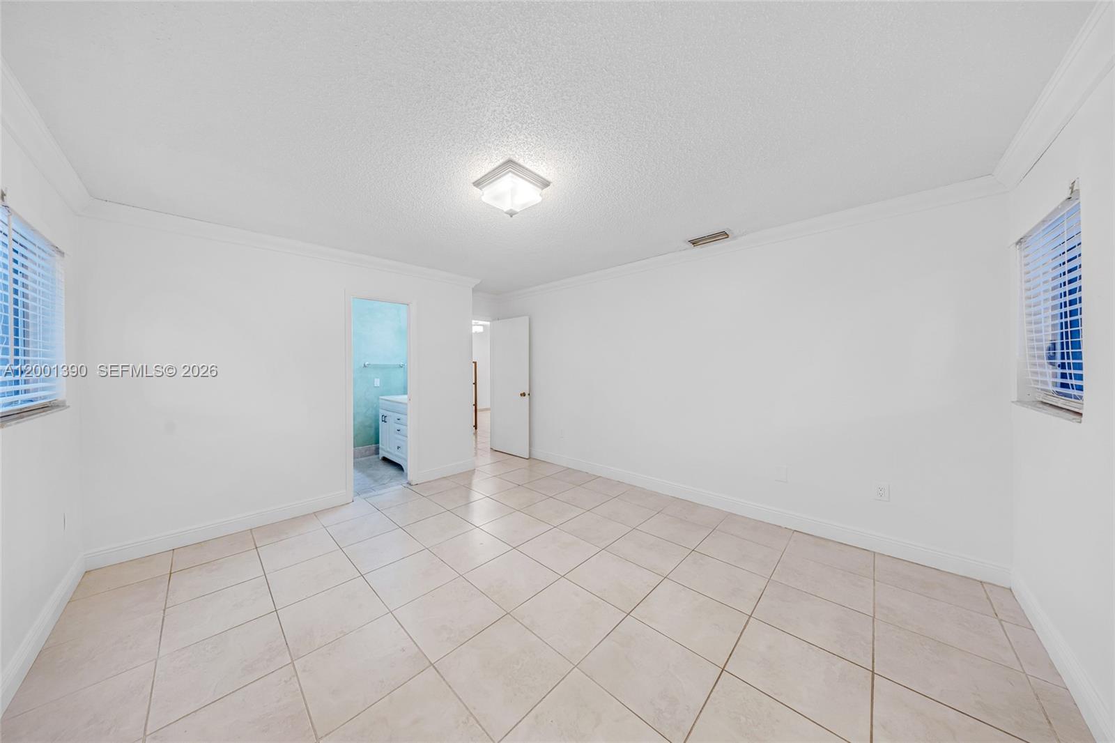 SWEETWATER HILLS - Residential Lease