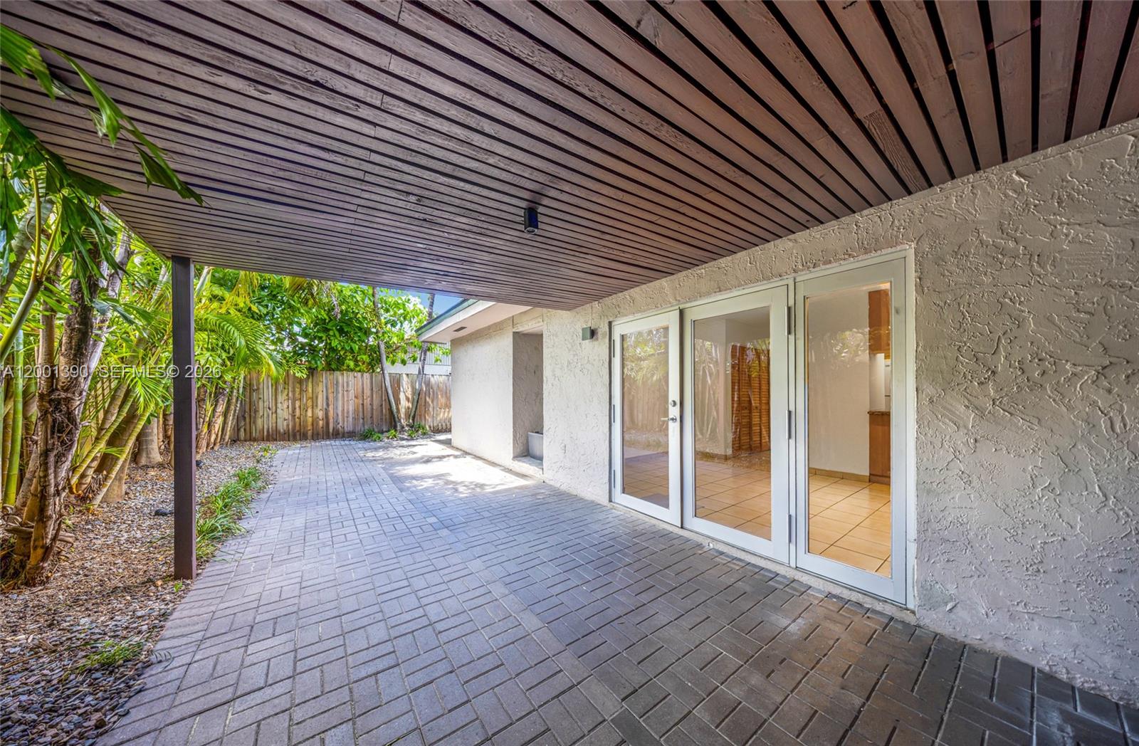 SWEETWATER HILLS - Residential Lease