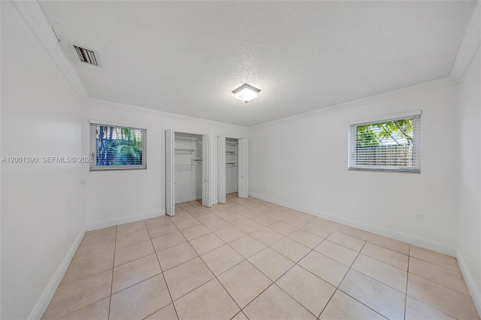 SWEETWATER HILLS - Residential Lease