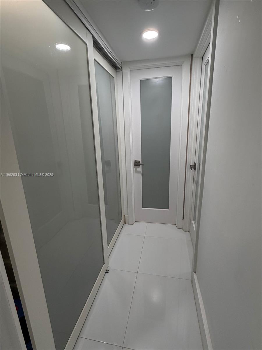 EDEN ISLES CONDO NO 6 - Residential