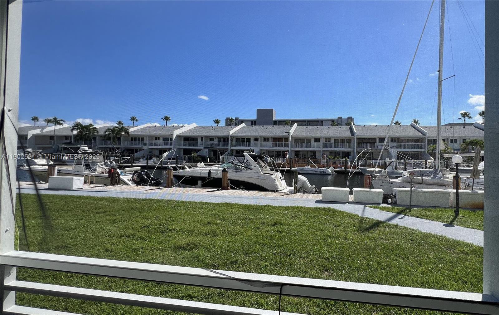 EDEN ISLES CONDO NO 6 - Residential