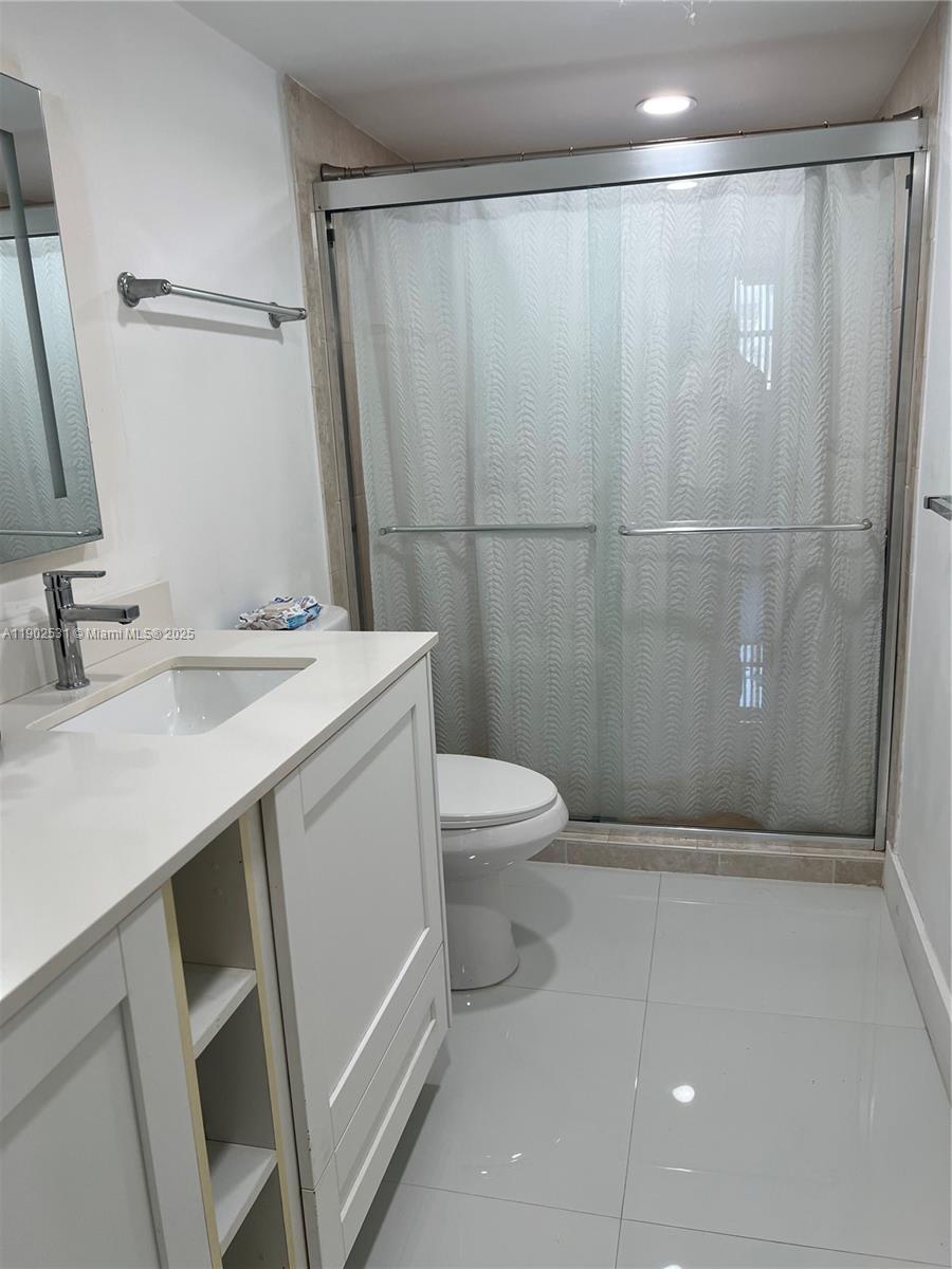 EDEN ISLES CONDO NO 6 - Residential