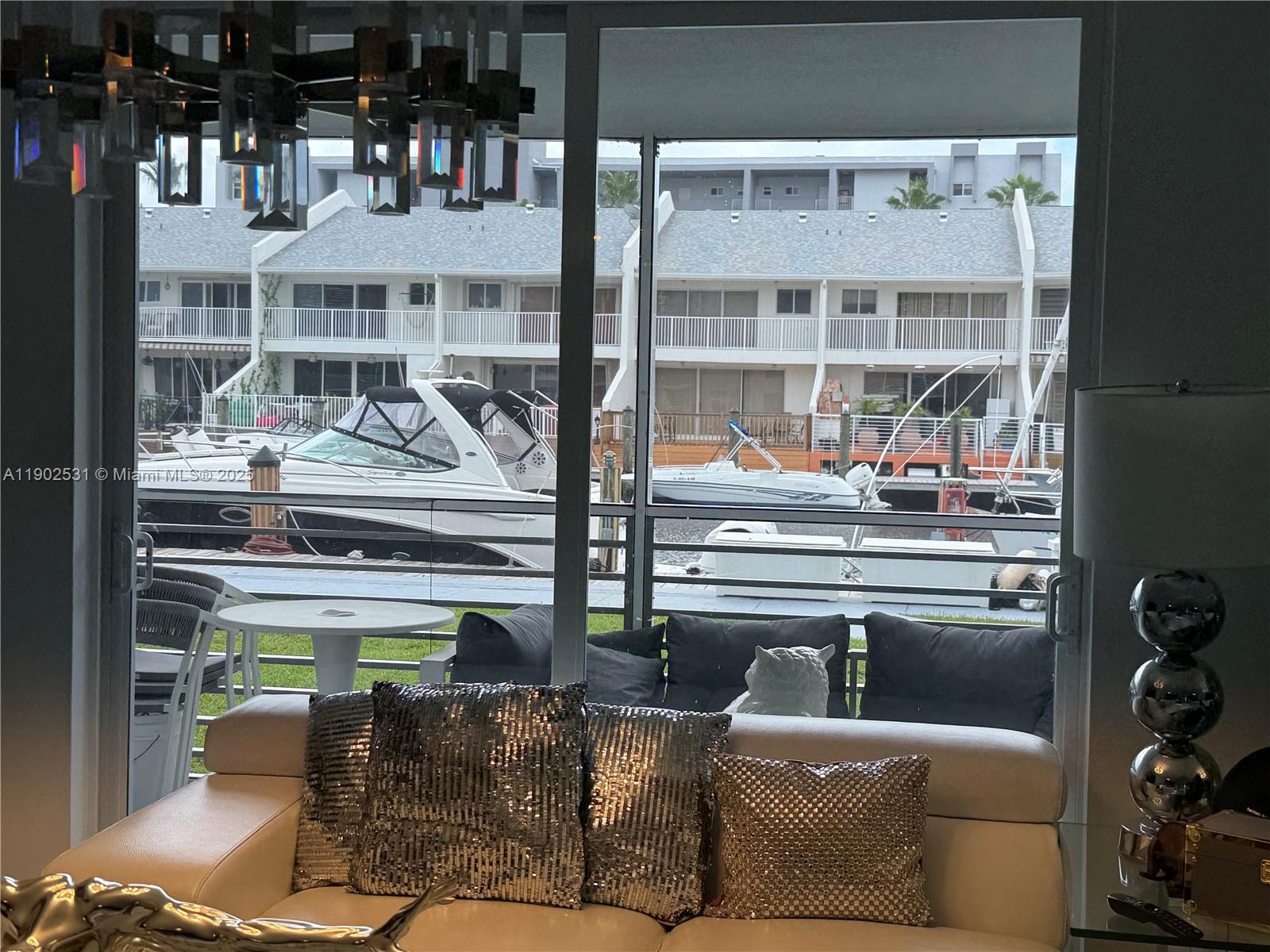 EDEN ISLES CONDO NO 6 - Residential