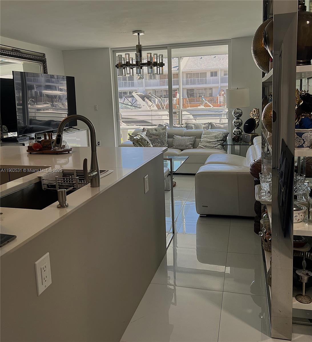 EDEN ISLES CONDO NO 6 - Residential