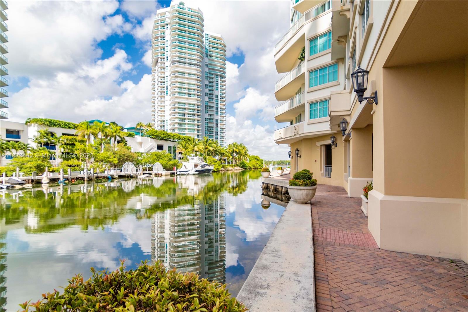 ST TROPEZ ON THE BAY III - Residential Lease