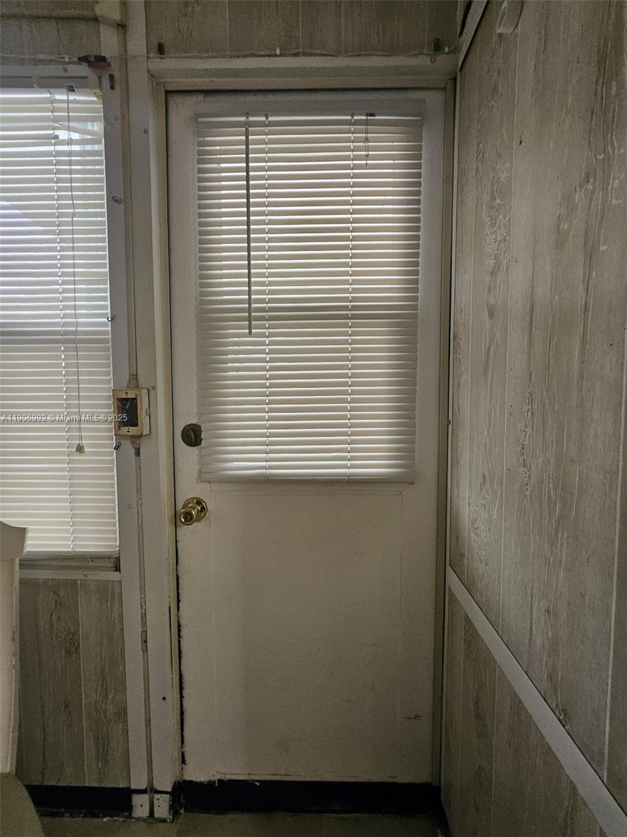 ESTATES OF FORT LAUDERDALE - Residential