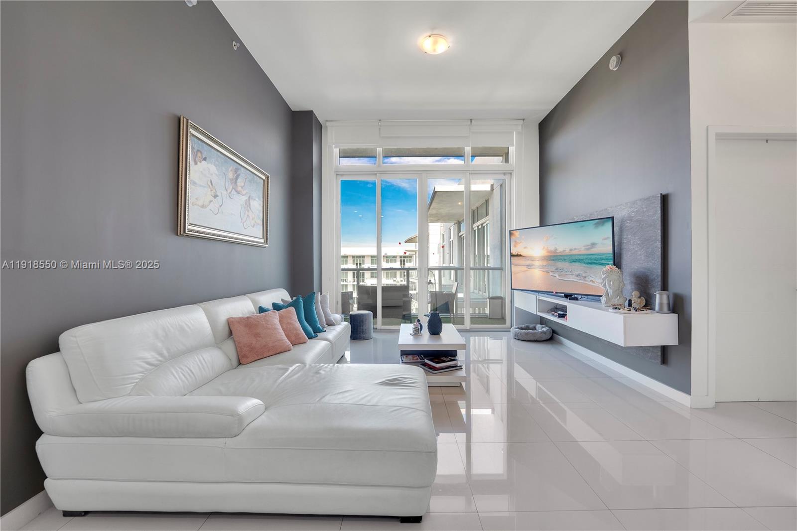 MIDTOWN DORAL CONDO 2 - Residential