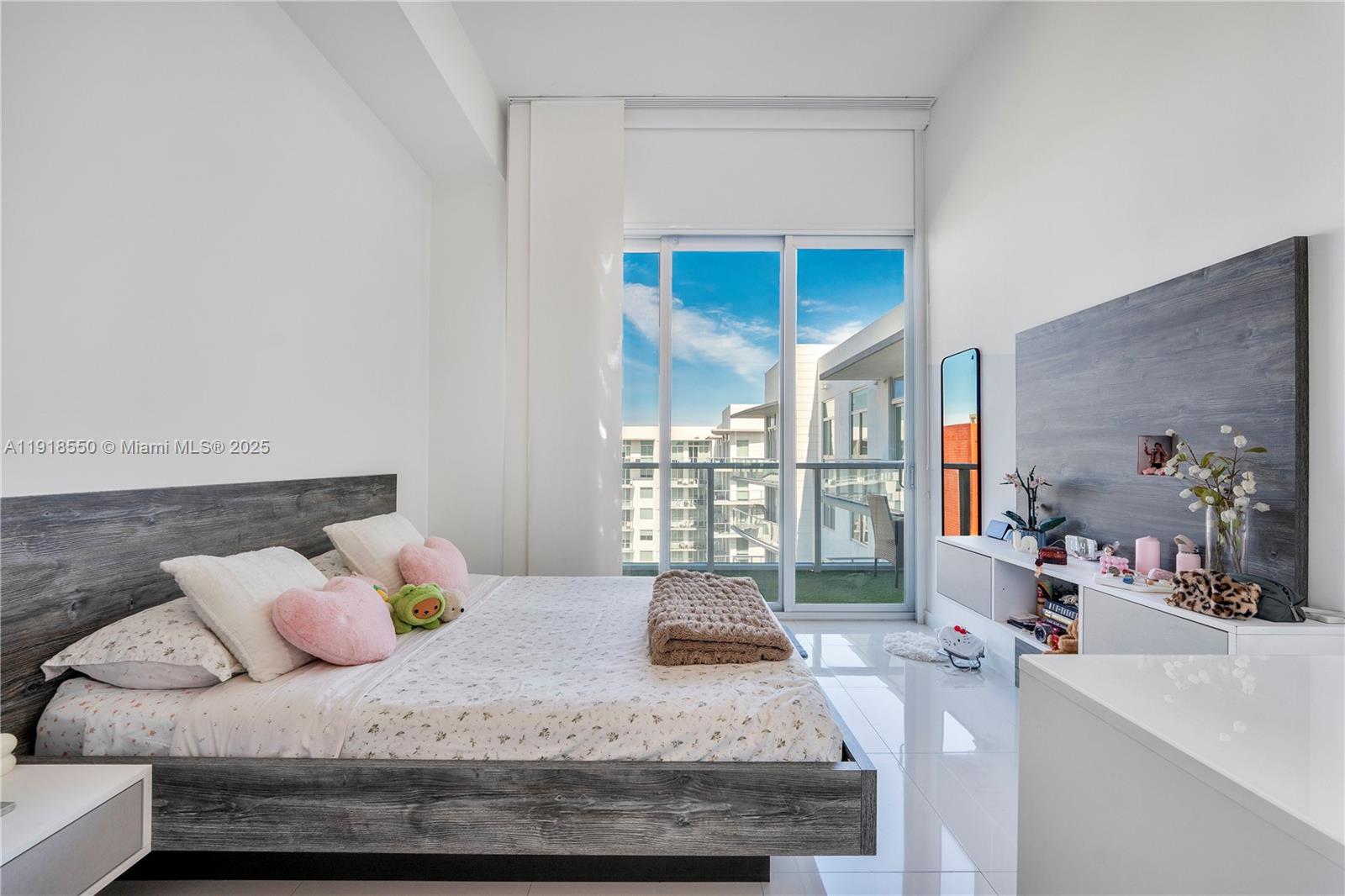 MIDTOWN DORAL CONDO 2 - Residential