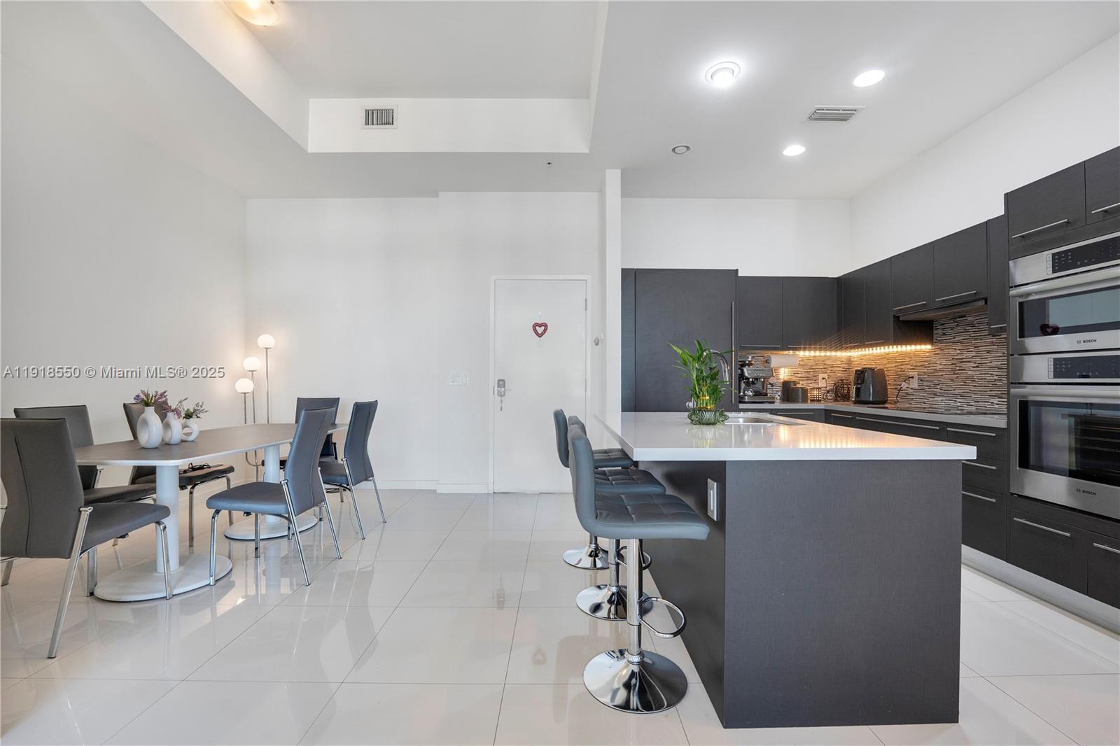 7751 NW 107th Ave 807