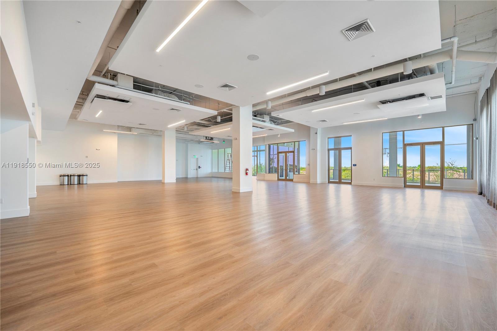 MIDTOWN DORAL CONDO 2 - Residential