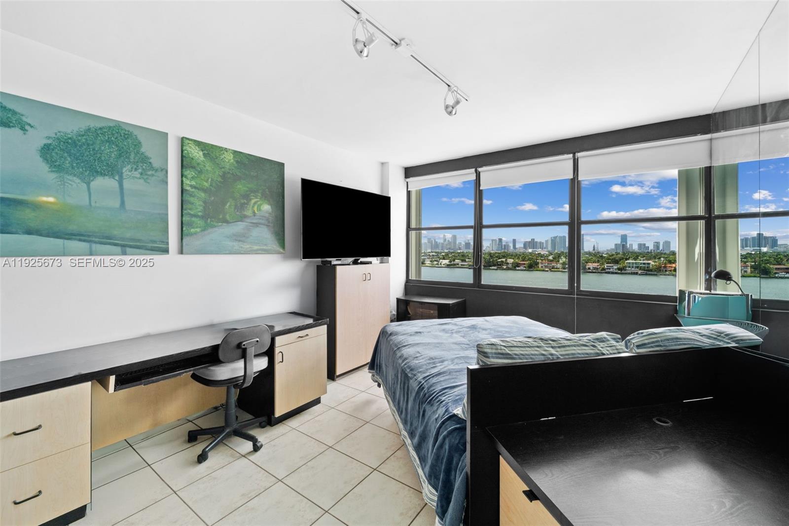 BELLE ISLE - Residential