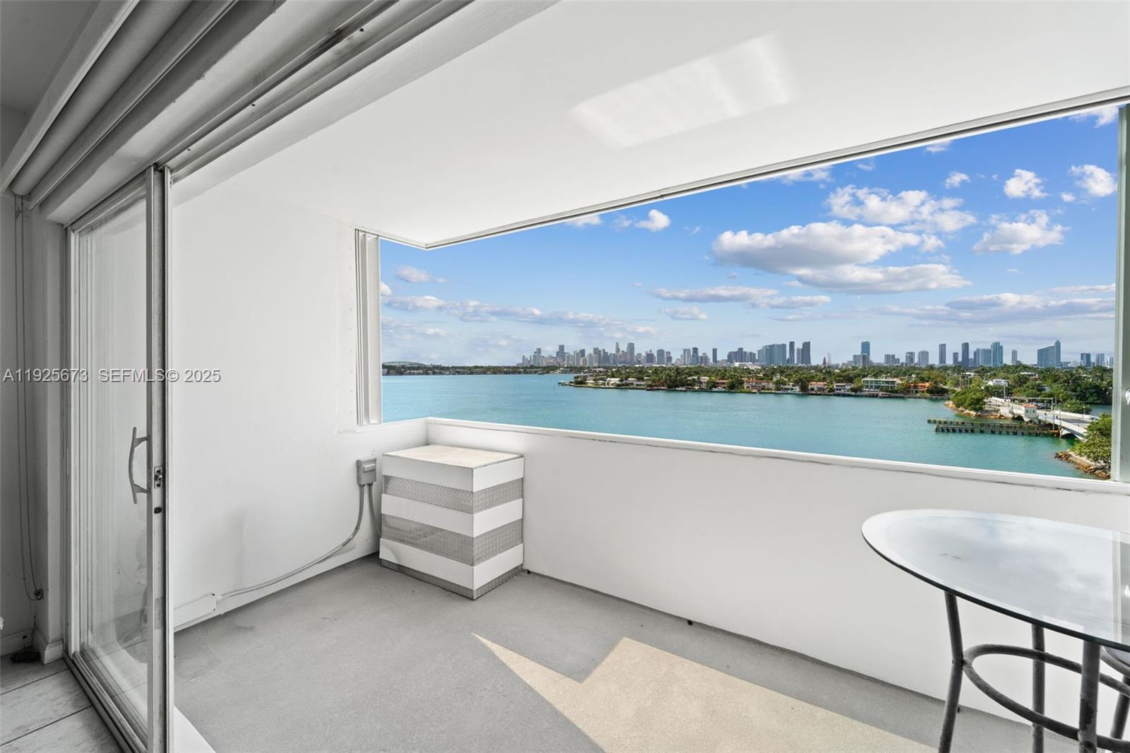 BELLE ISLE - Residential