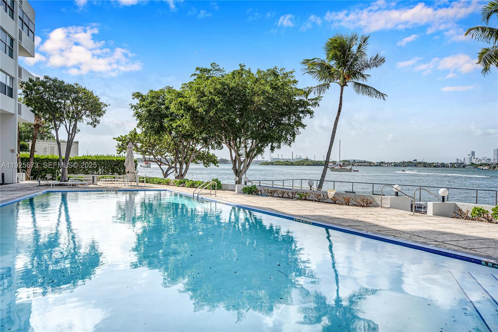 BELLE ISLE - Residential