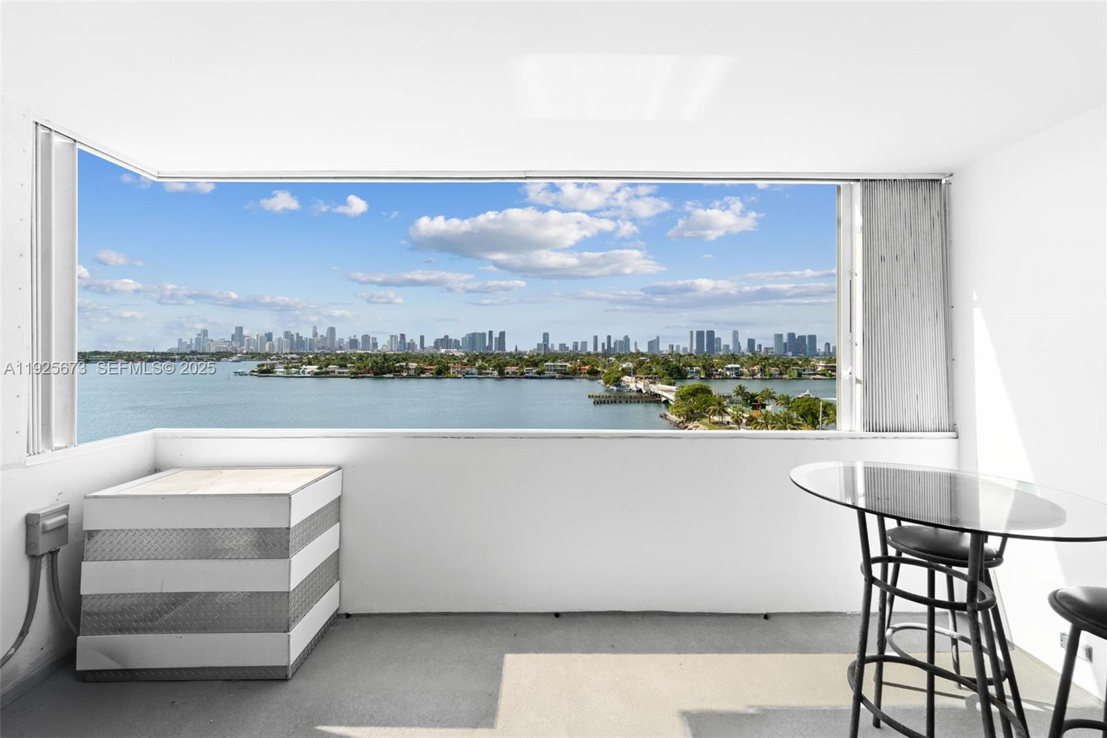 BELLE ISLE - Residential