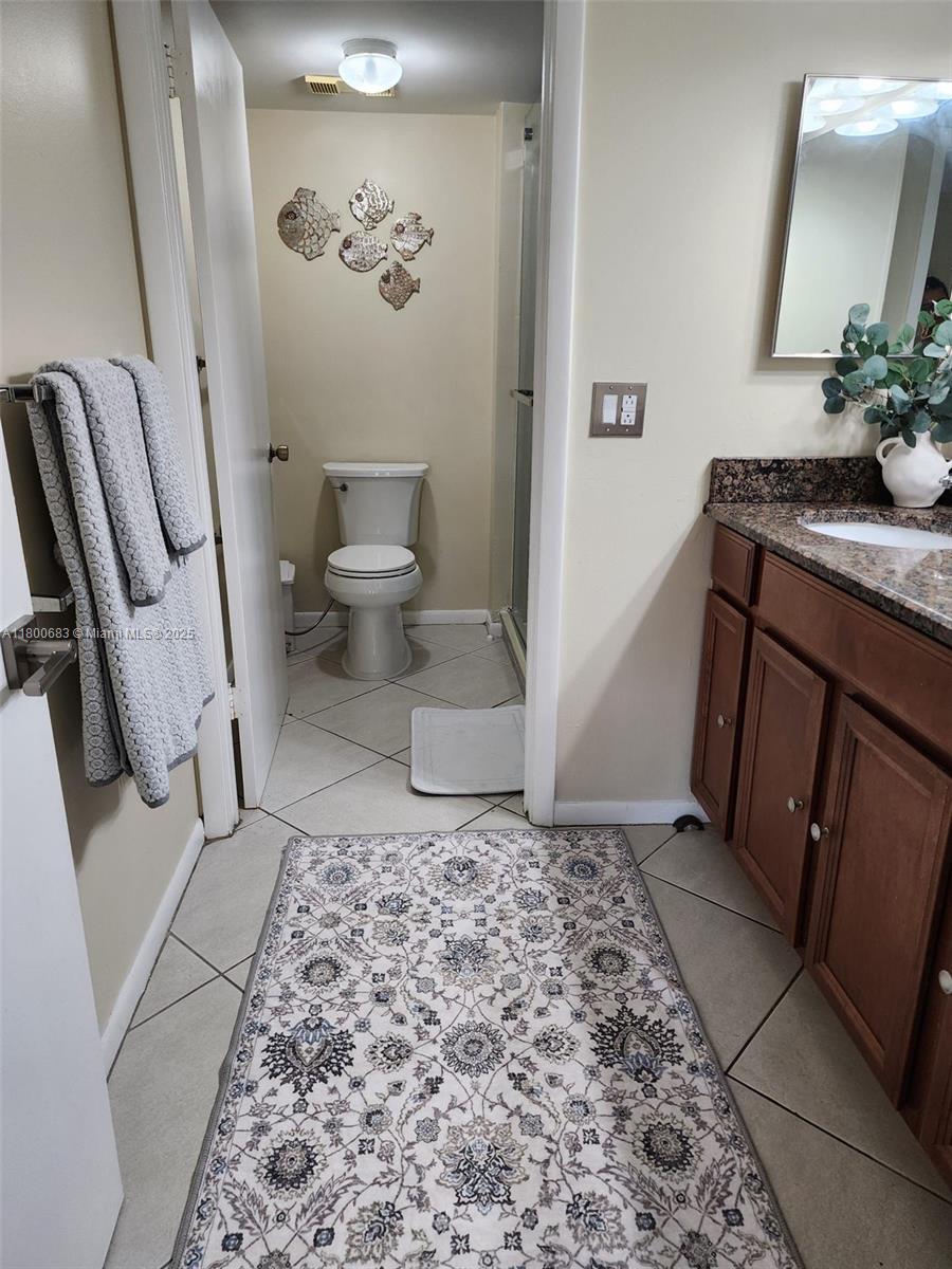 KENSINGTON WALK CONDO - Residential Lease