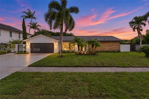 Photo of 3512 Diane Dr, Boynton Beach, FL 33435 (MLS # A12099891)