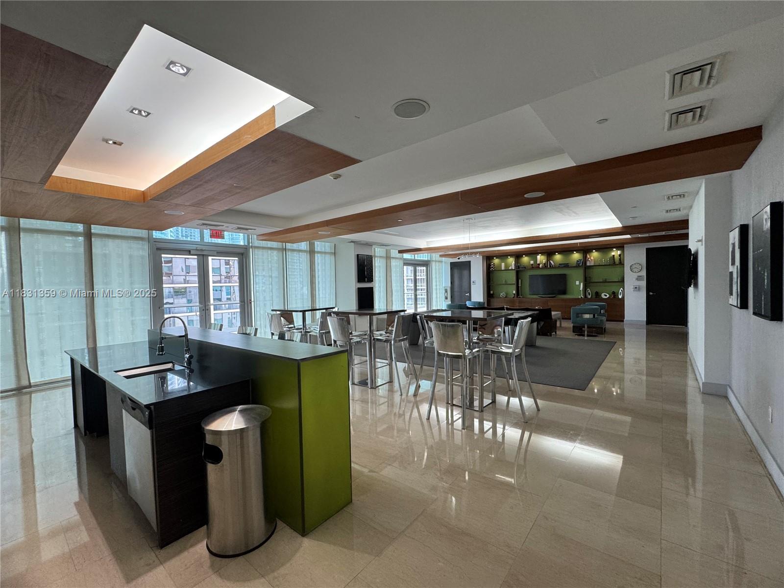 500 BRICKELL WEST CONDO - Residential