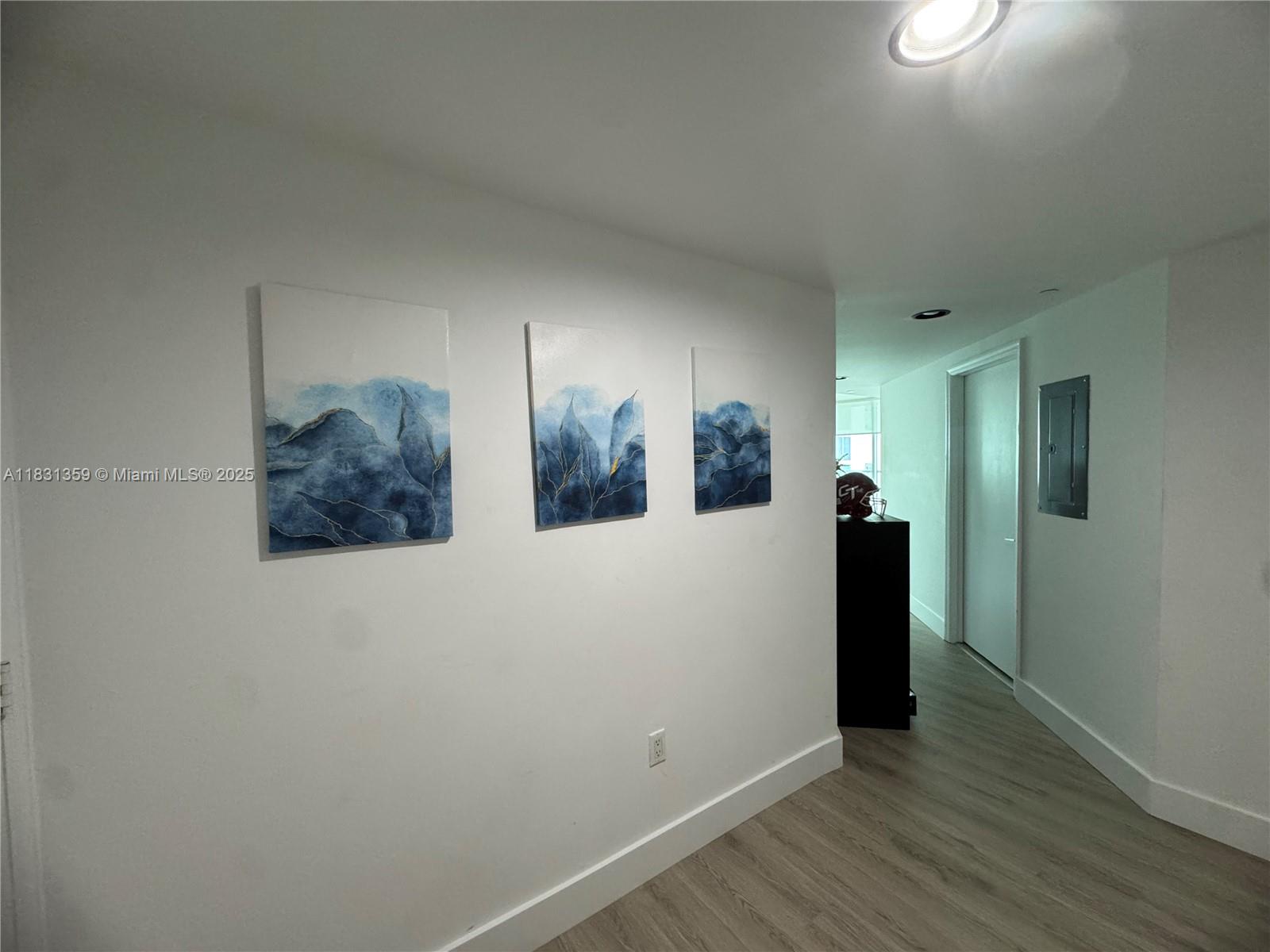 500 BRICKELL WEST CONDO - Residential