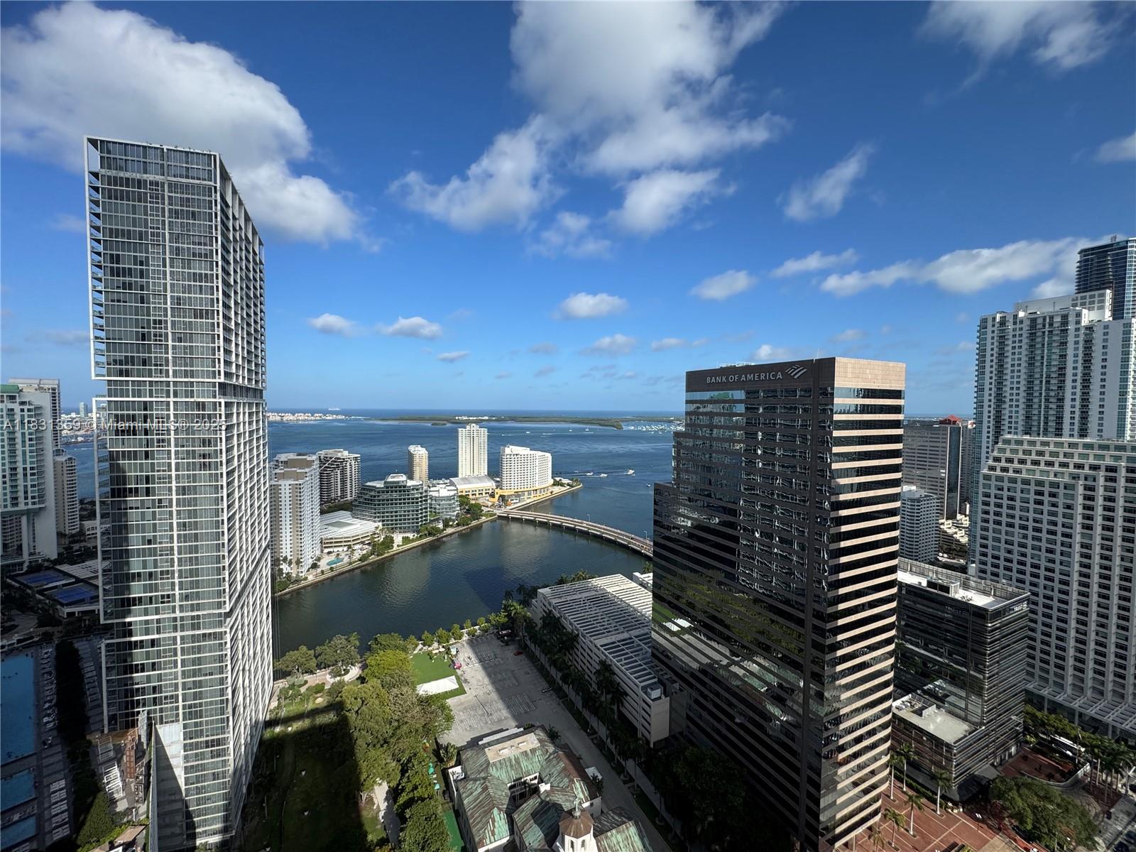 500 BRICKELL WEST CONDO - Residential