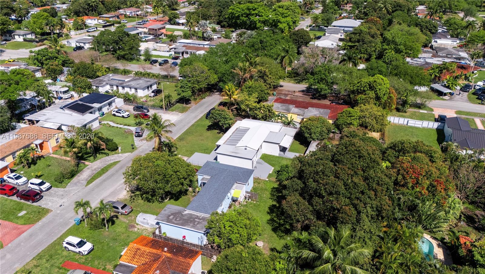 BISCAYNE GARDENS SEC E PT - Residential